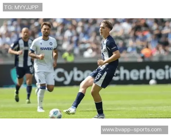 多家豪门球队关注柏林赫塔16岁小将艾希霍恩曼市双雄在列 多家豪门球队关注柏林赫塔16岁小将艾希霍恩曼市双雄在列