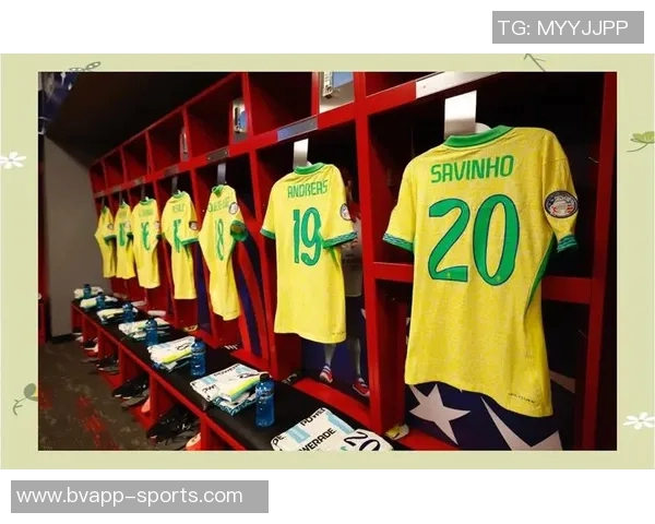 亚马尔开设个人油管频道展示迪亚斯哥伦比亚球衣引发球迷热议