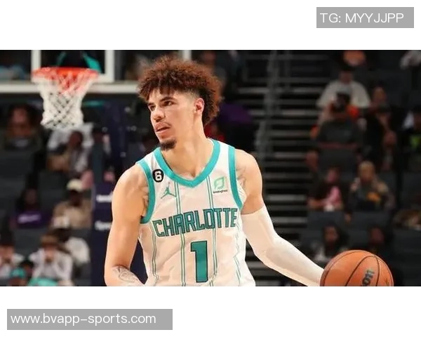 三球与黄蜂签下5年26亿合同未来3年仍有超13亿待兑现